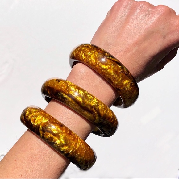 💥Boho Chunky Lucite Bangle Bracelet Gold Specks - Picture 6 of 8